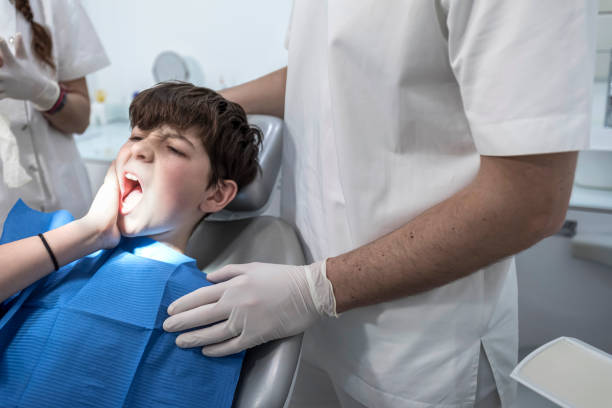 Best Broken or Cracked Tooth Emergency Dentist in Eustis, FL